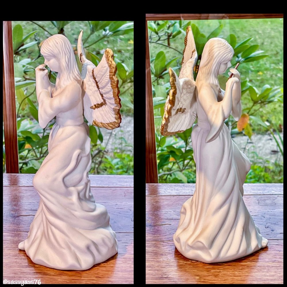 ▪️VTG▪️Mid-Century Hand-Painted Porcelain Fluted Playing ANGEL Figure - Picture 2 of 9
